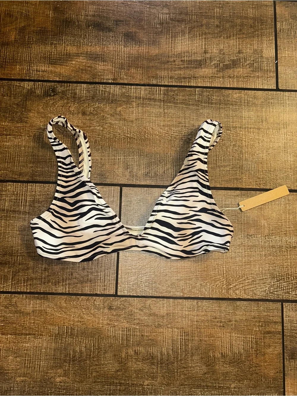 SKIMS SWIM PLUNGE TRIANGLE BIKINI TOP CHAMPAGNE TIGER PRINT sz LG